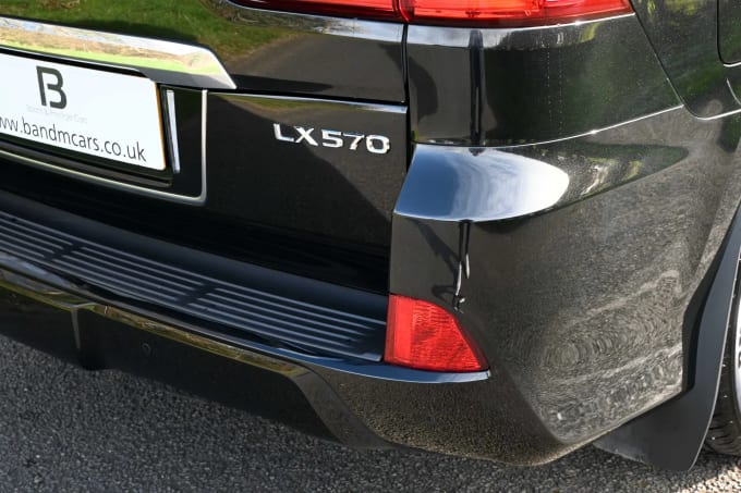 2020 Lexus 