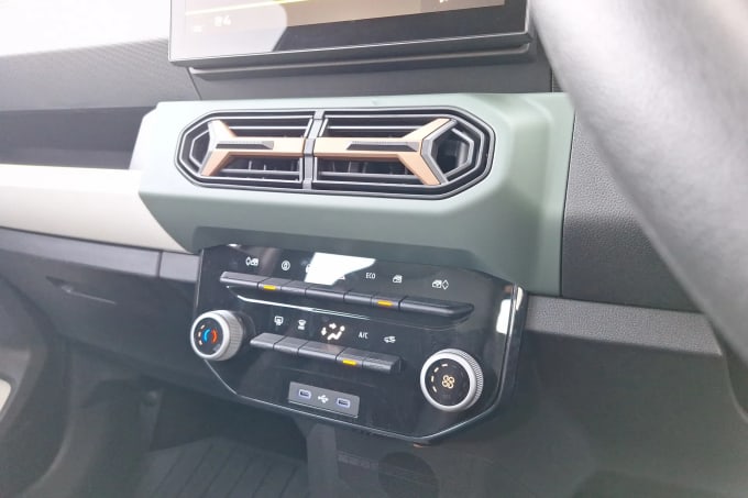 2025 Dacia Spring