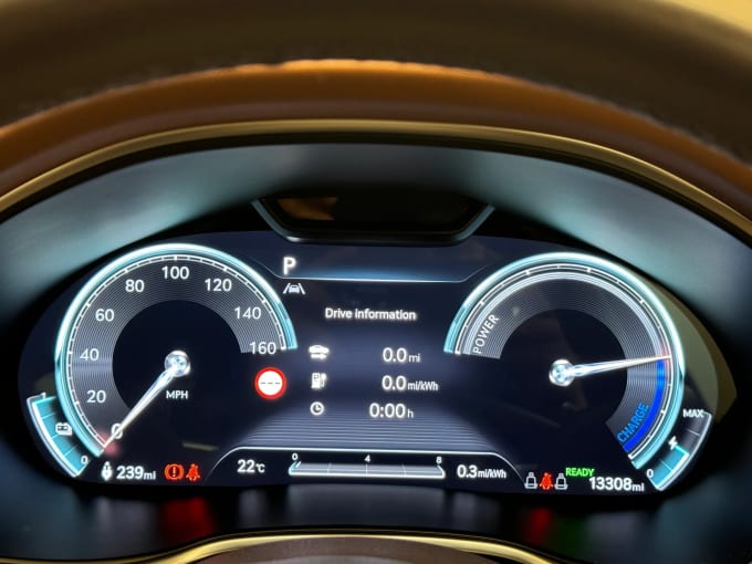2022 Genesis G80