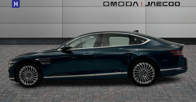 2022 Genesis G80
