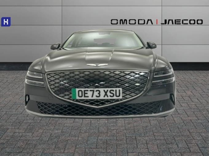 2023 Genesis G80