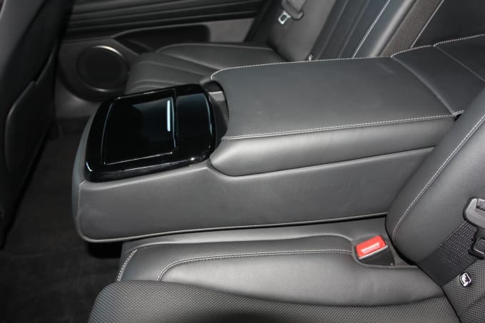 2023 Genesis G80