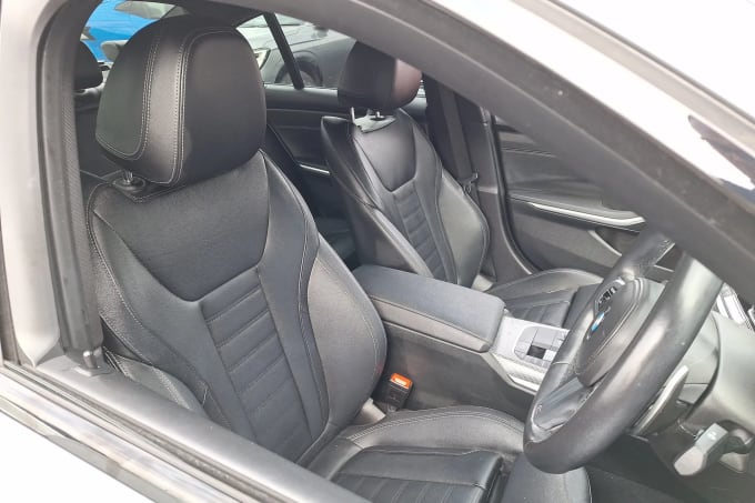 2021 BMW 3 Series