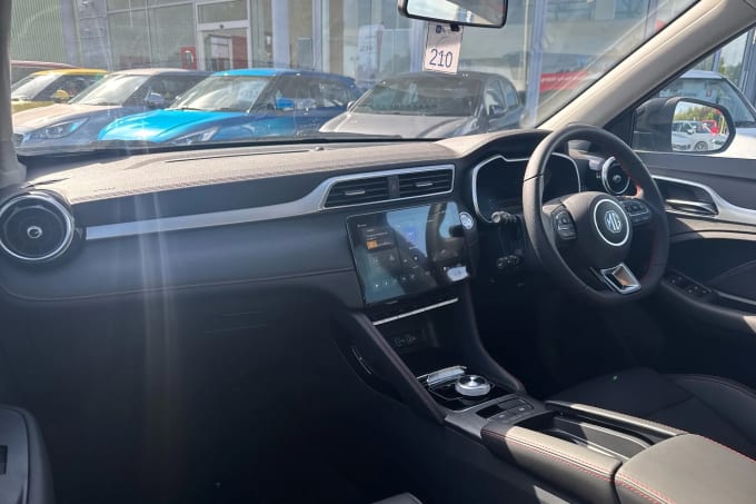 2025 Mg Motor Uk Zs