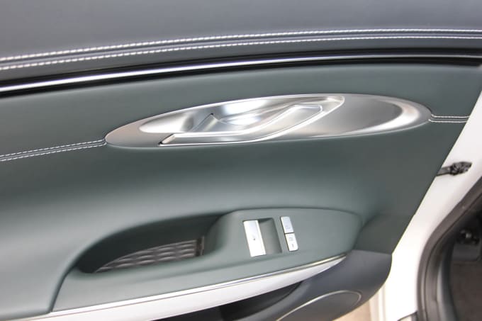 2022 Genesis Gv70