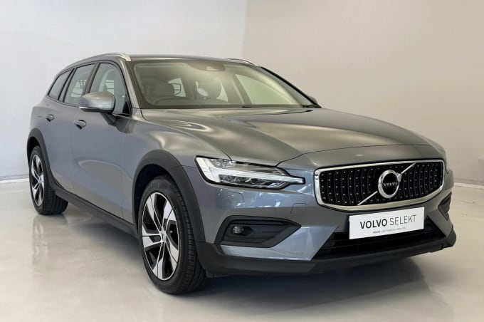 2020 Volvo V60