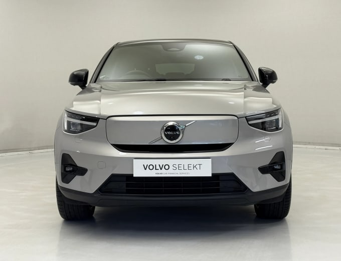 2022 Volvo C40