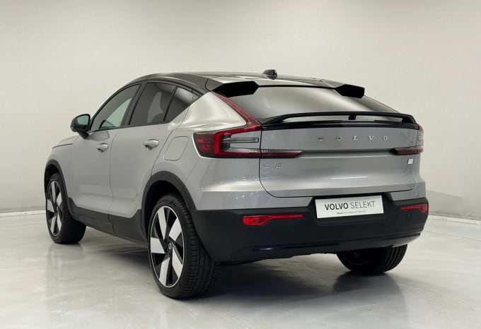 2022 Volvo C40