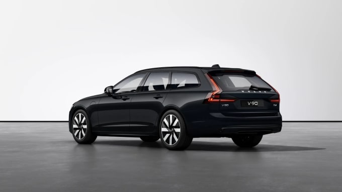 2024 Volvo V90