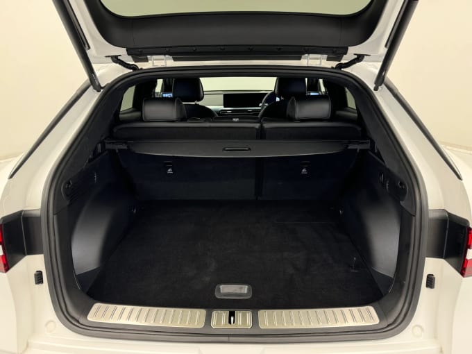 2022 Genesis Gv60