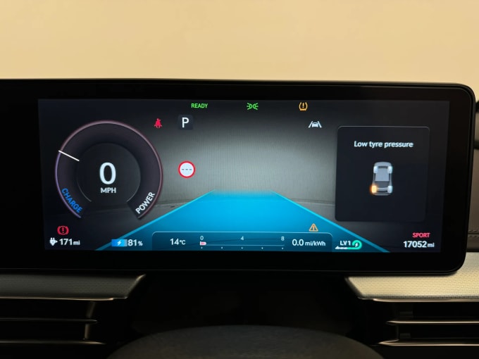 2022 Genesis Gv60