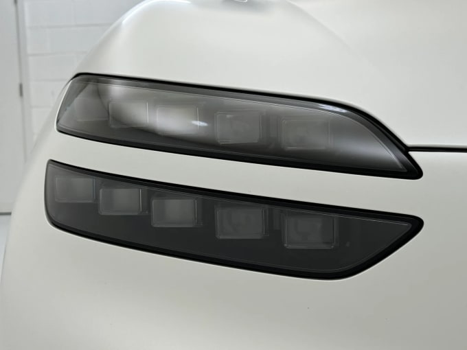 2022 Genesis Gv60