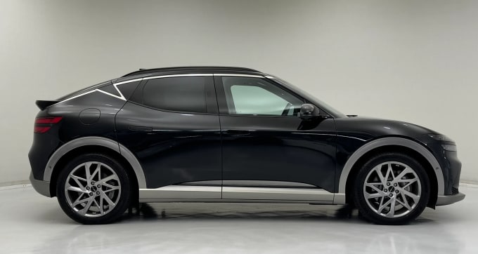 2024 Genesis Gv60