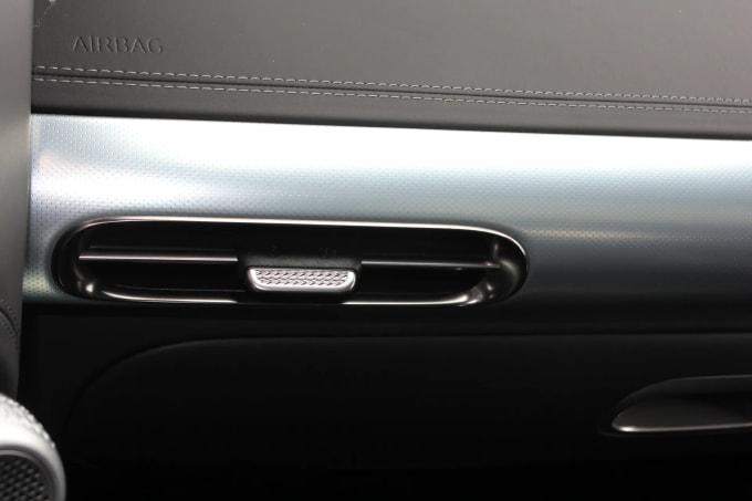 2024 Genesis Gv60