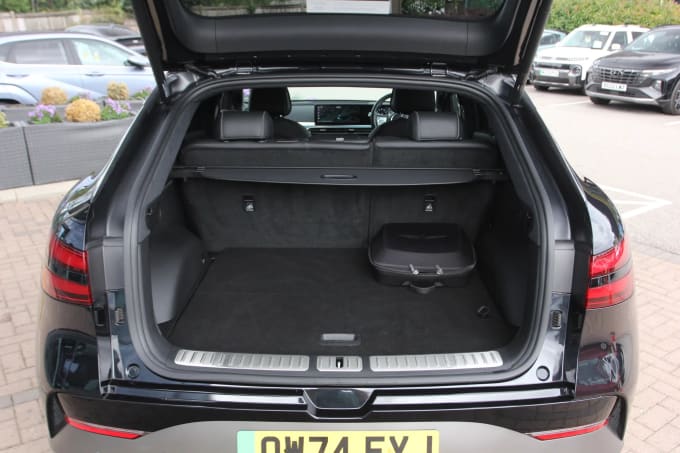 2024 Genesis Gv60