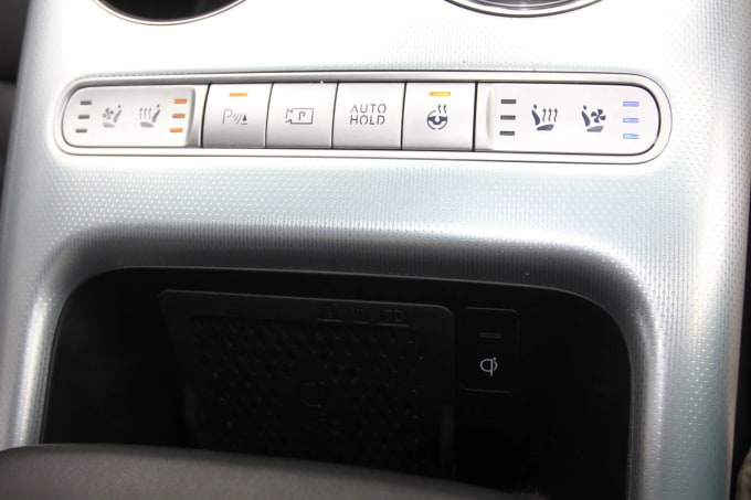 2024 Genesis Gv60