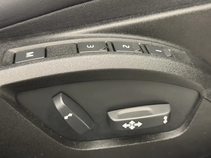 2019 Volvo V40