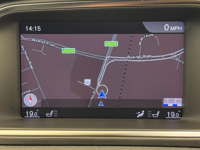 2019 Volvo V40
