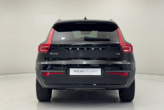 2021 Volvo Xc40