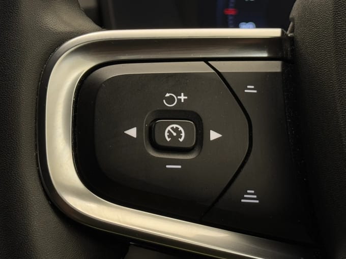 2021 Volvo Xc40