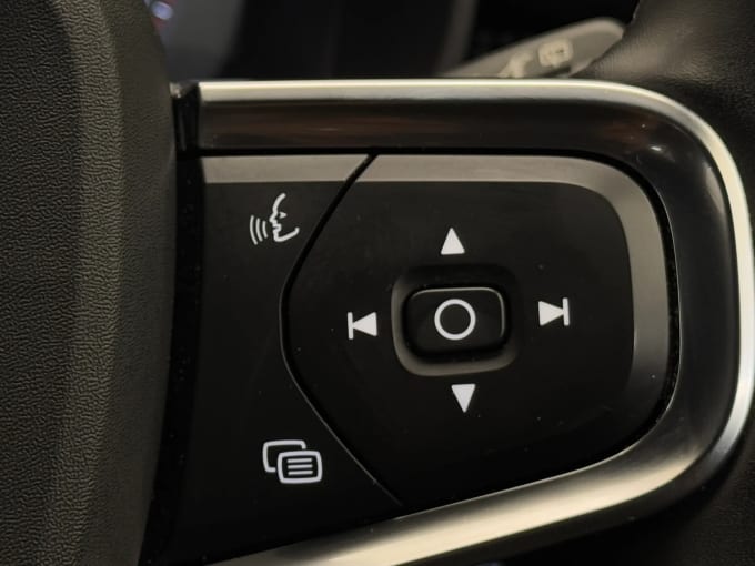 2021 Volvo Xc40
