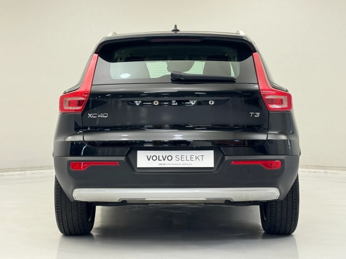 2021 Volvo Xc40