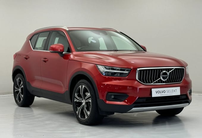 2022 Volvo Xc40