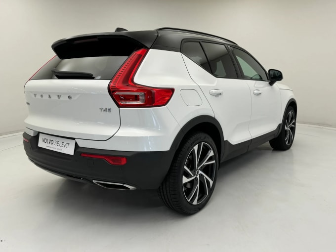 2020 Volvo Xc40