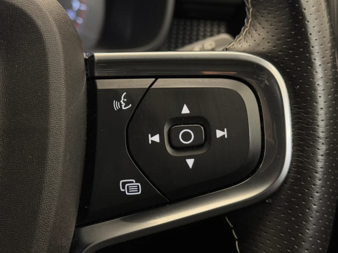 2020 Volvo Xc40
