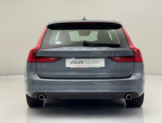 2019 Volvo V90