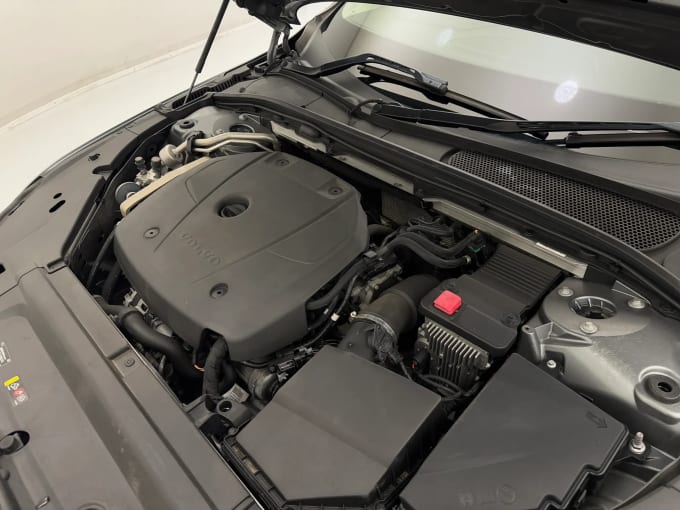 2019 Volvo V90