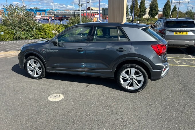2023 Audi Q2