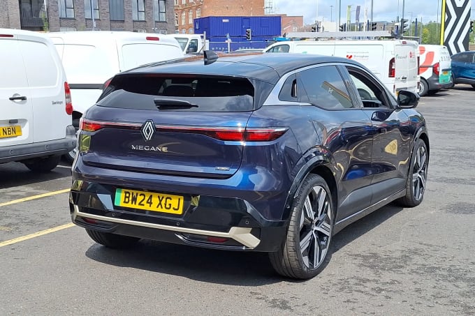 2024 Renault Megane E-tech
