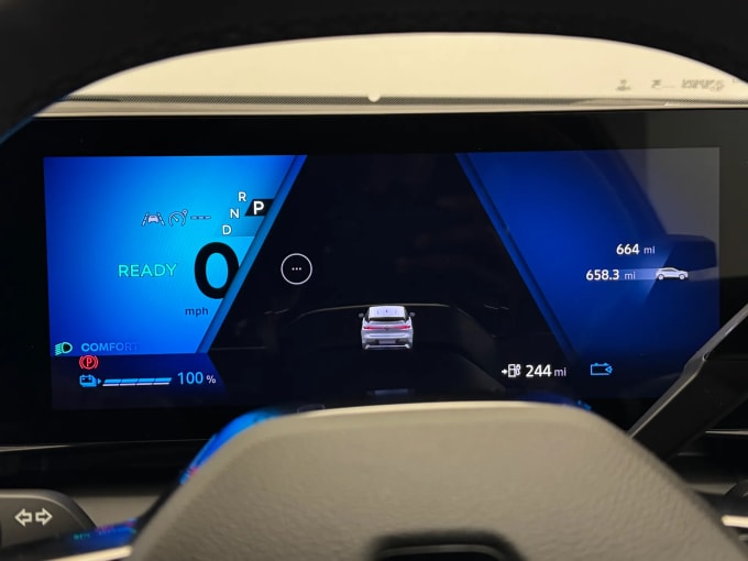 2025 Renault Megane E-tech