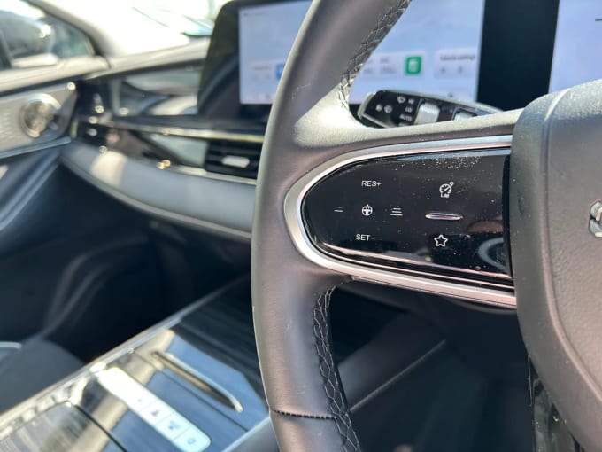 2024 Omoda 5