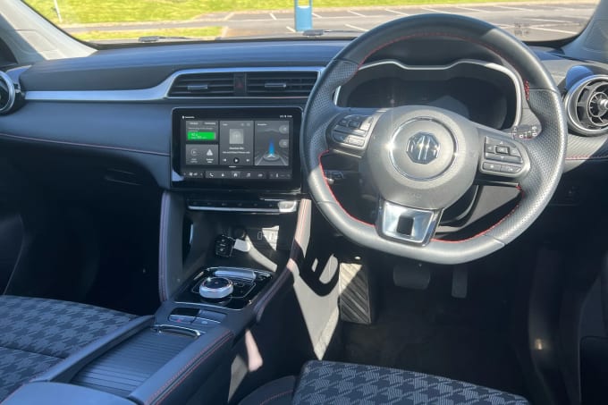 2024 Mg Motor Uk Zs