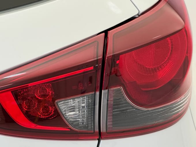 2023 Mazda Mazda2