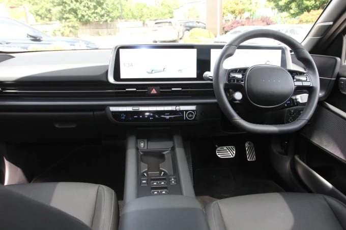 2024 Hyundai Ioniq 6