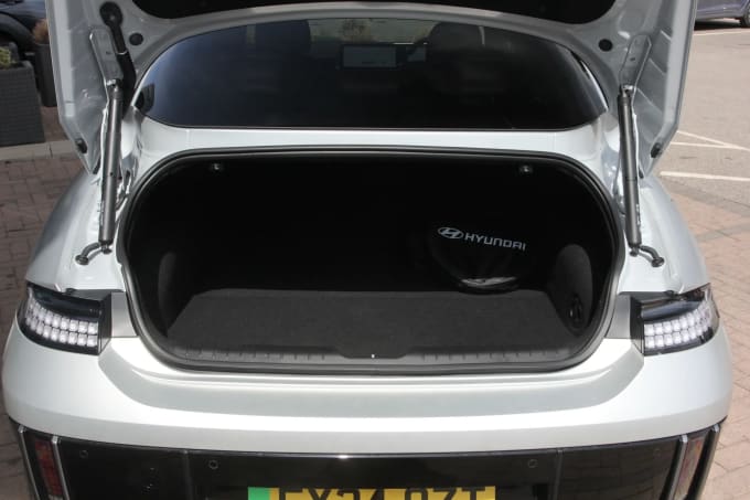 2024 Hyundai Ioniq 6