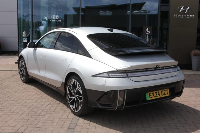 2024 Hyundai Ioniq 6