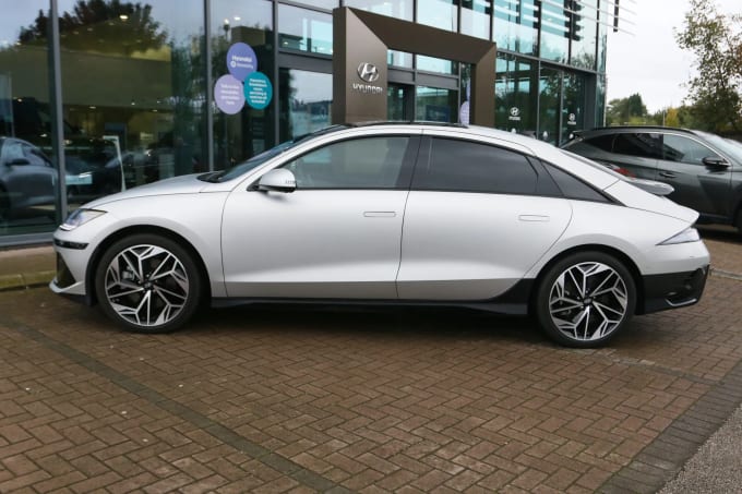 2024 Hyundai Ioniq 6