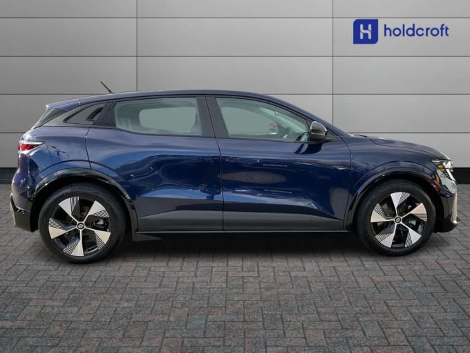 2022 Renault Megane E-tech