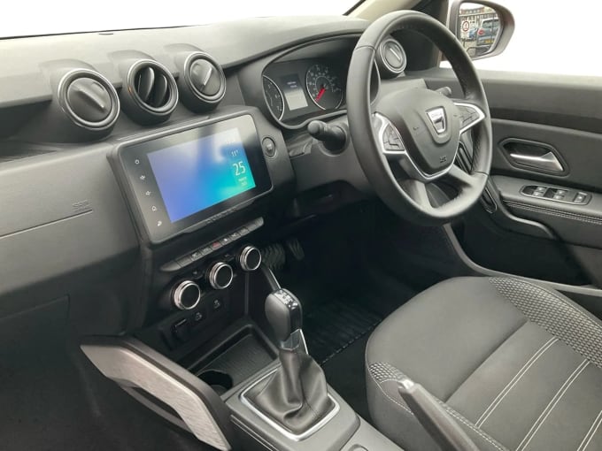 2022 Dacia Duster