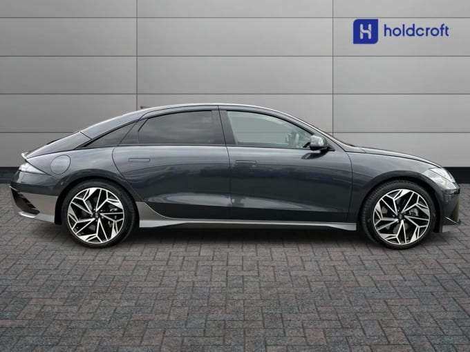 2024 Hyundai Ioniq 6