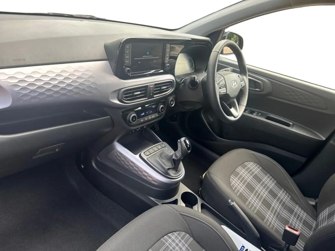 2024 Hyundai I10