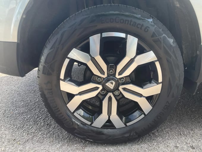 2022 Dacia Duster