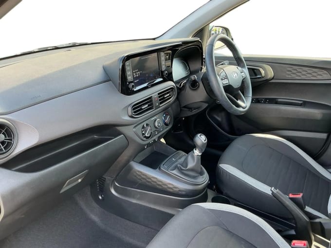 2024 Hyundai I10