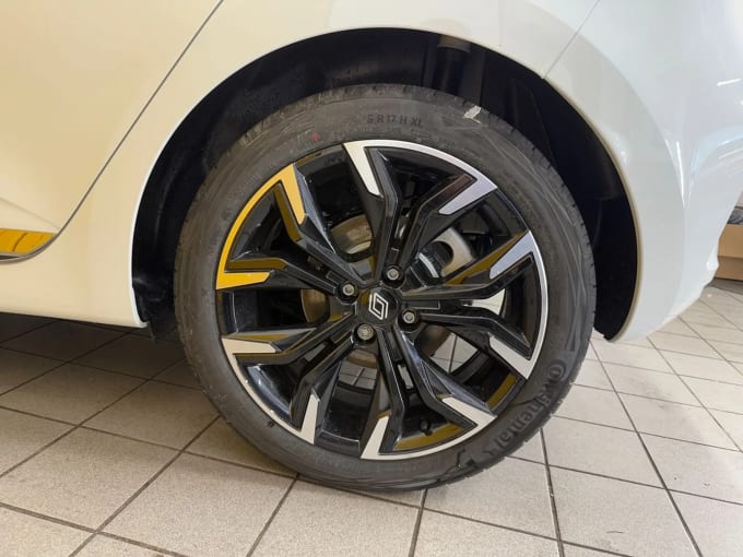 2025 Renault Clio