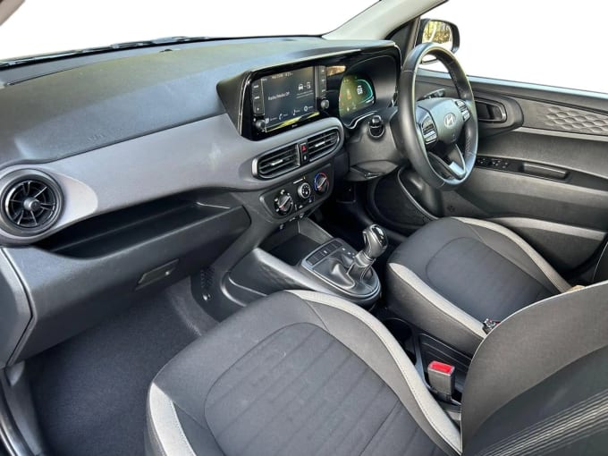 2024 Hyundai I10