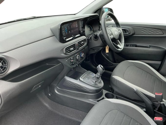 2024 Hyundai I10